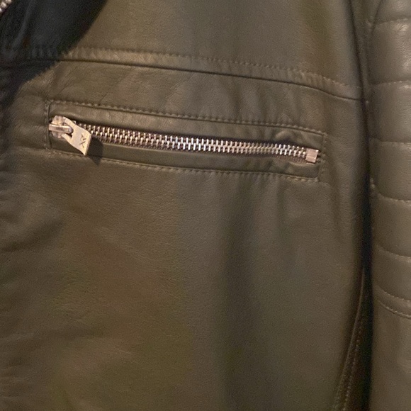 NWOT men’s moto jacket with hood - Picture 7 of 10